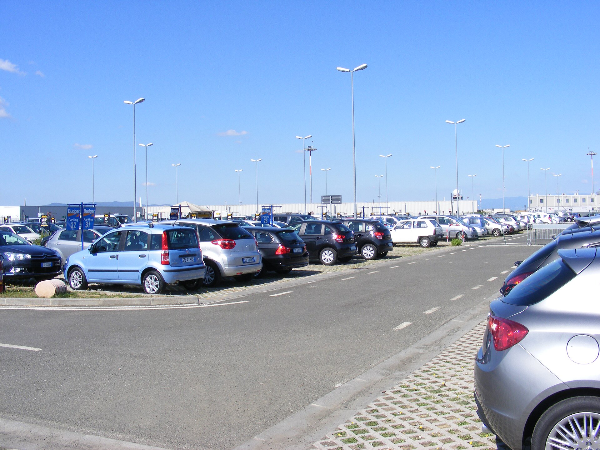 rental car lot airport